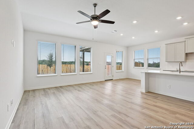 Listing photo id 4 for 10413 Bluefish Way