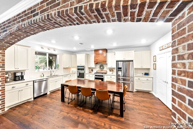 Image 11 of 66 For 114 Little Hill