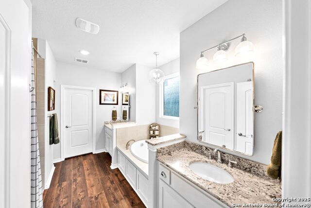 Image 18 of 66 For 114 Little Hill