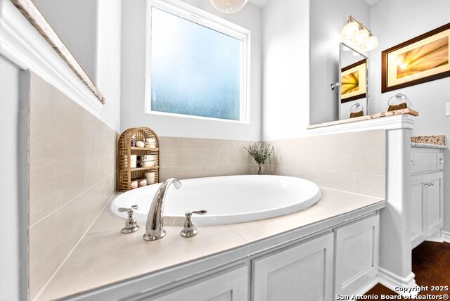 Image 21 of 66 For 114 Little Hill