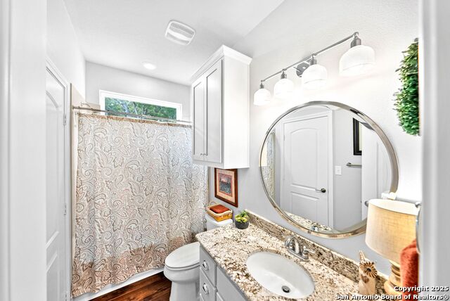 Image 27 of 66 For 114 Little Hill