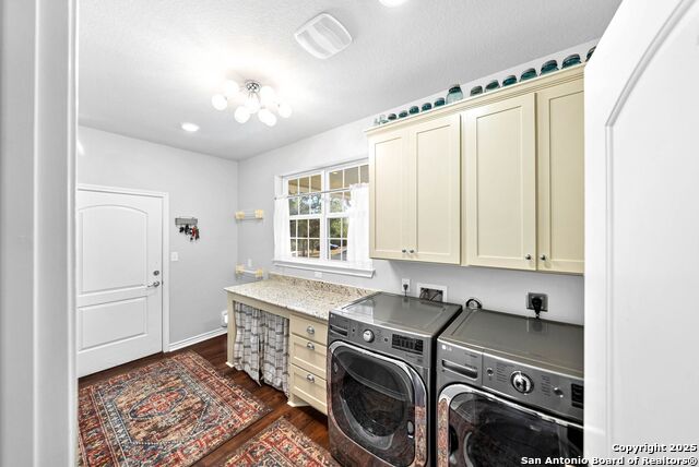 Image 40 of 66 For 114 Little Hill