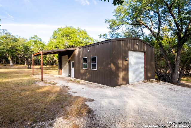 Image 50 of 66 For 114 Little Hill