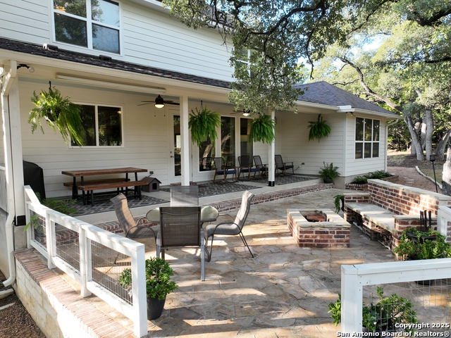 Image 61 of 66 For 114 Little Hill