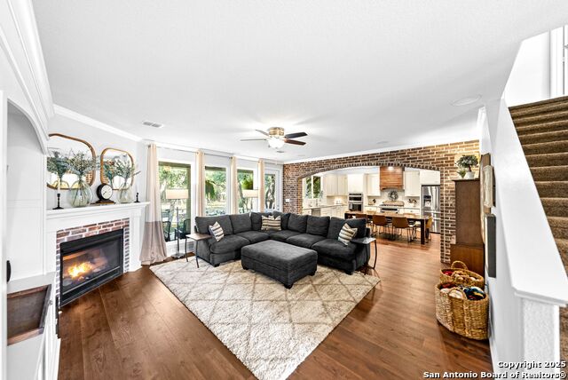 Image 9 of 66 For 114 Little Hill