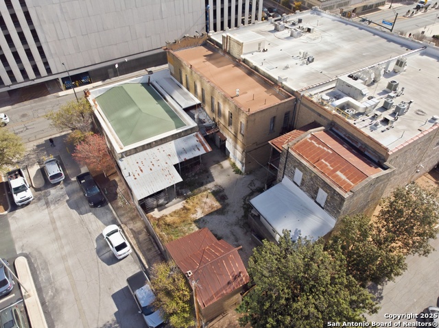 Image 10 of 27 For 111-113 Flores St N