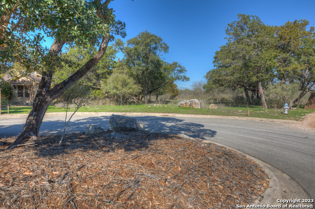 Image 11 of 25 For 741 Wombat Grove