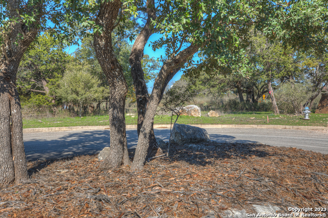 Image 12 of 25 For 741 Wombat Grove