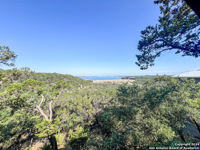 Image 2 of 11 For 1555 Arrowhead Dr