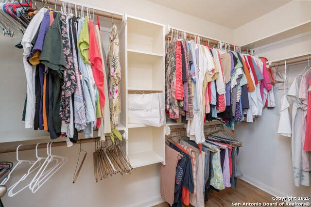 Image 15 of 35 For 1737 Scenic View Dr