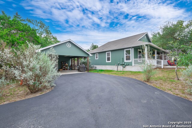 Image 28 of 35 For 1737 Scenic View Dr