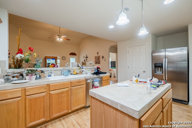 Image 7 of 35 For 1737 Scenic View Dr