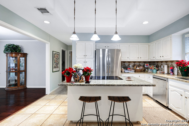 Image 8 of 17 For 3491 River Path