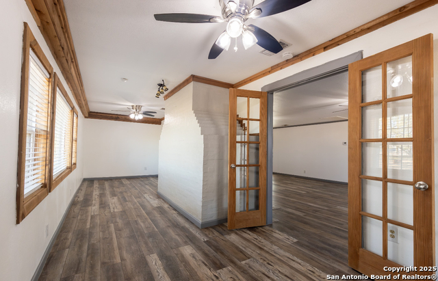 Image 11 of 34 For 1510 Corgey  