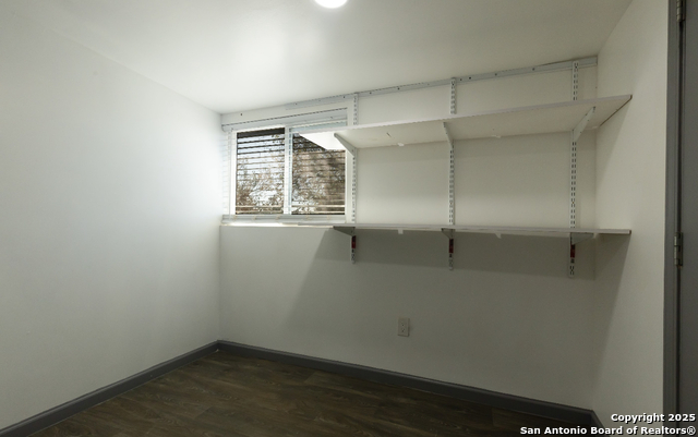 Image 9 of 34 For 1510 Corgey  