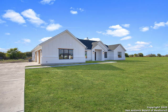 Image 2 of 50 For 222 Double Creek Loop