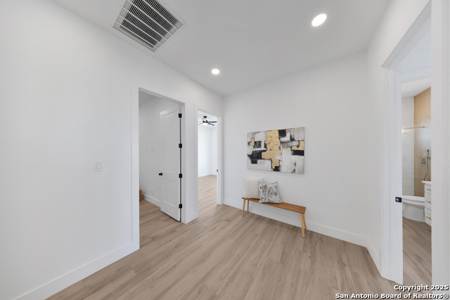 Image 40 of 50 For 222 Double Creek Loop