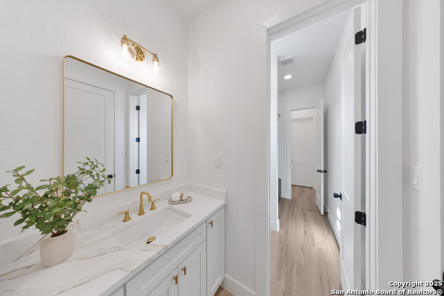 Image 43 of 50 For 222 Double Creek Loop