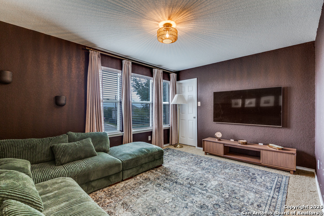 Image 12 of 25 For 1247 Lake Pt