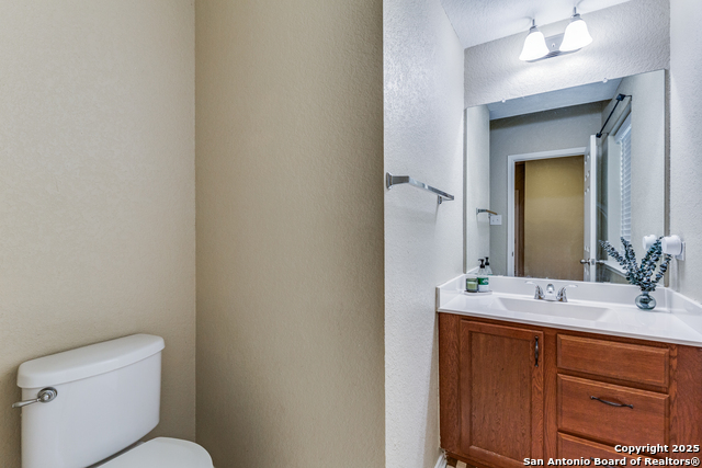 Image 23 of 25 For 1247 Lake Pt