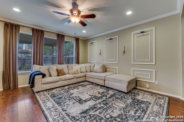 Image 3 of 25 For 1247 Lake Pt