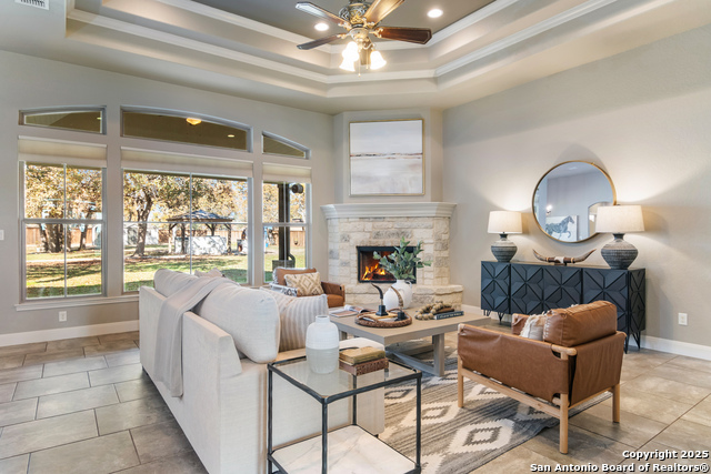 Listing photo id 8 for 112 Elk Run  