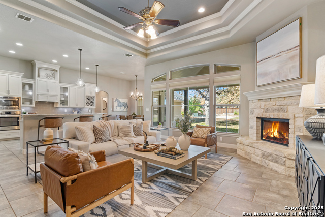 Listing photo id 9 for 112 Elk Run  