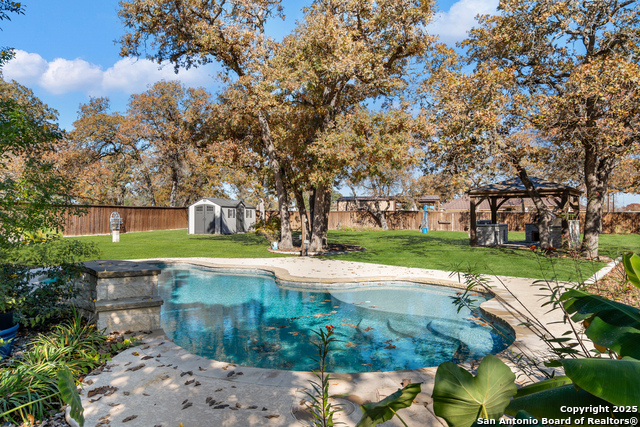 Listing photo id 38 for 112 Elk Run  