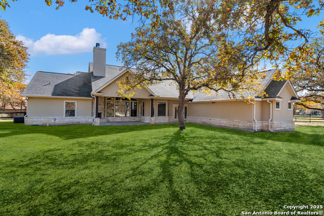 Listing photo id 48 for 112 Elk Run  