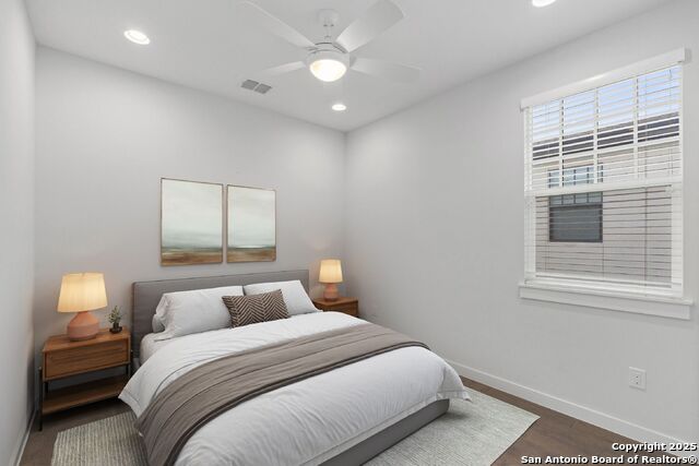 Image 18 of 21 For 350 Olmos Drive E