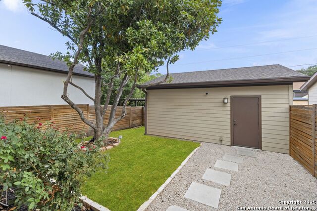 Image 21 of 21 For 350 Olmos Drive E