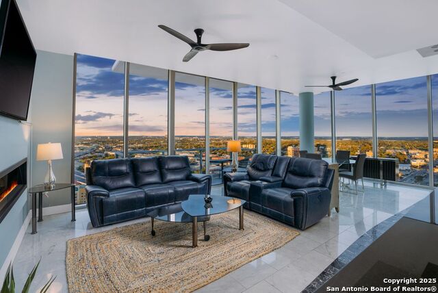 Details for 610 Market E Unit 2818, San Antonio, TX 78205