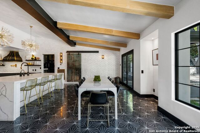 Image 12 of 38 For 301 Primrose Place