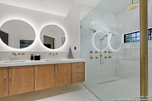 Image 19 of 38 For 301 Primrose Place