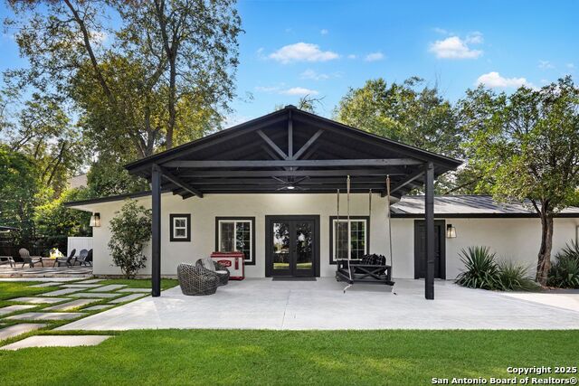 Image 30 of 38 For 301 Primrose Place