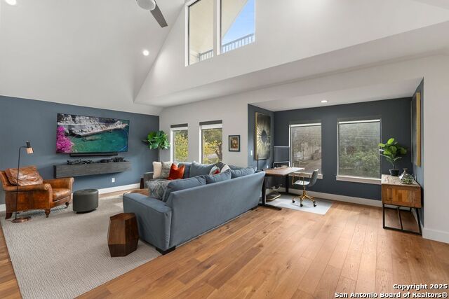 Listing photo id 14 for 507 Normandy