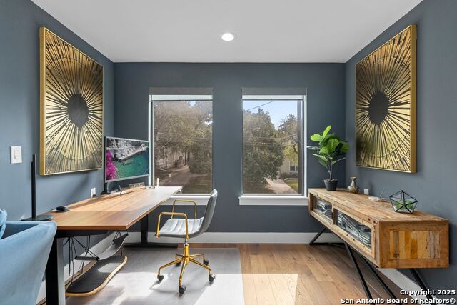 Listing photo id 16 for 507 Normandy