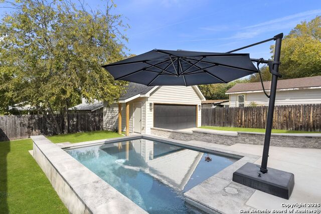 Listing photo id 23 for 507 Normandy