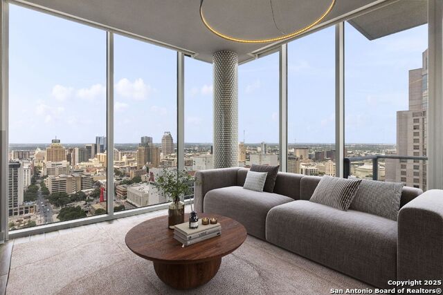 Image 2 of 26 For 610 Market E 2508