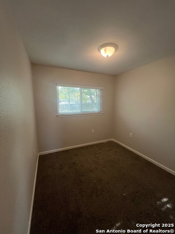 Image 14 of 27 For 4606 Avenida Prima