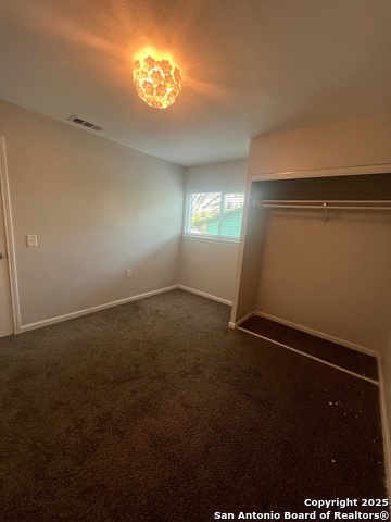 Image 18 of 27 For 4606 Avenida Prima