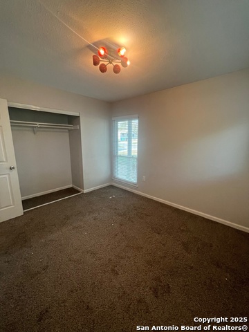 Image 23 of 27 For 4606 Avenida Prima