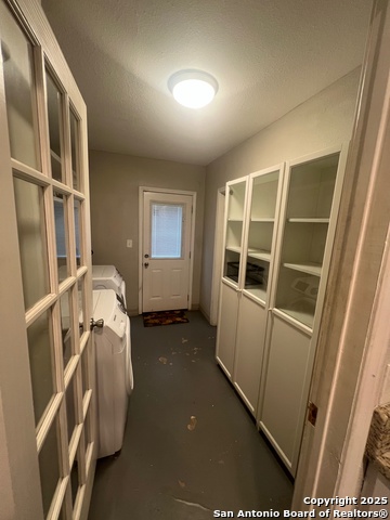 Image 8 of 27 For 4606 Avenida Prima