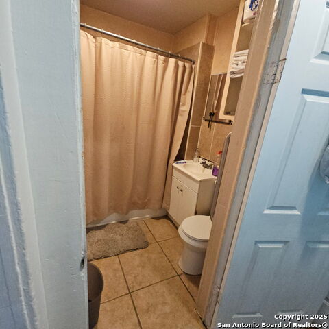 Image 8 of 9 For 2006 Virginia