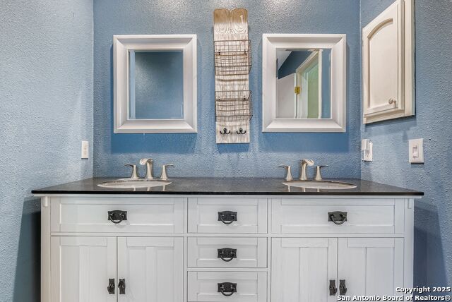 Image 12 of 29 For 3215 Morning Crk