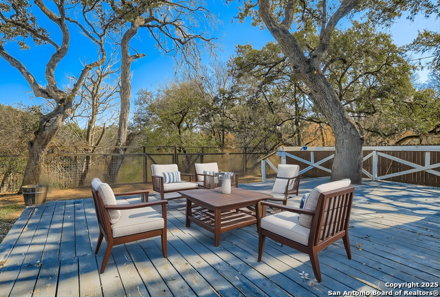 Image 18 of 29 For 3215 Morning Crk