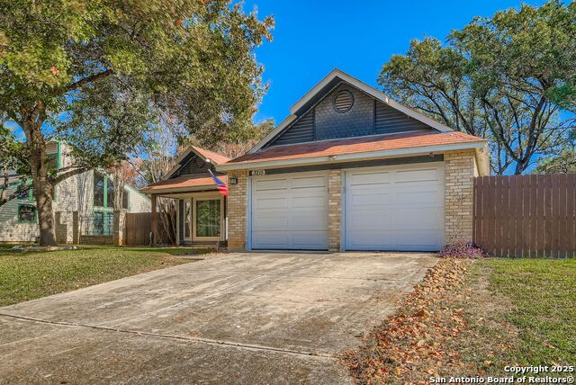 Image 2 of 29 For 3215 Morning Crk