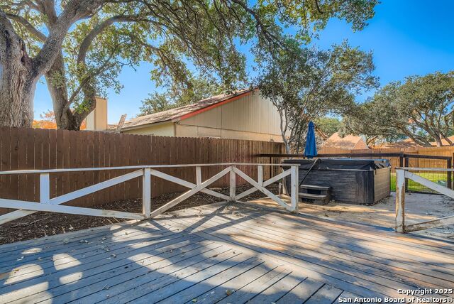 Image 21 of 29 For 3215 Morning Crk