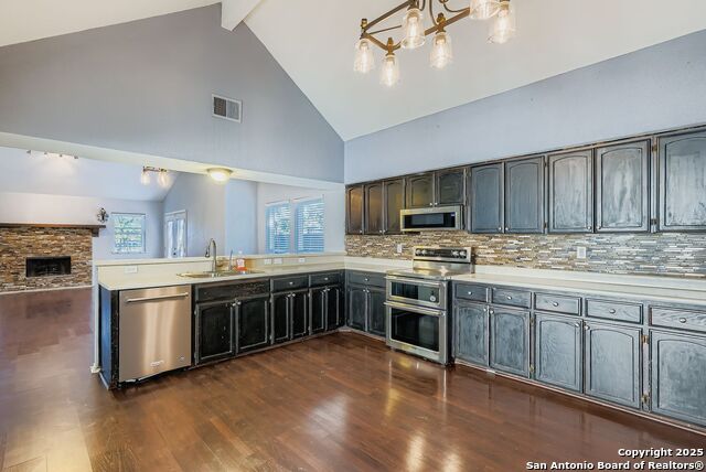 Image 9 of 29 For 3215 Morning Crk