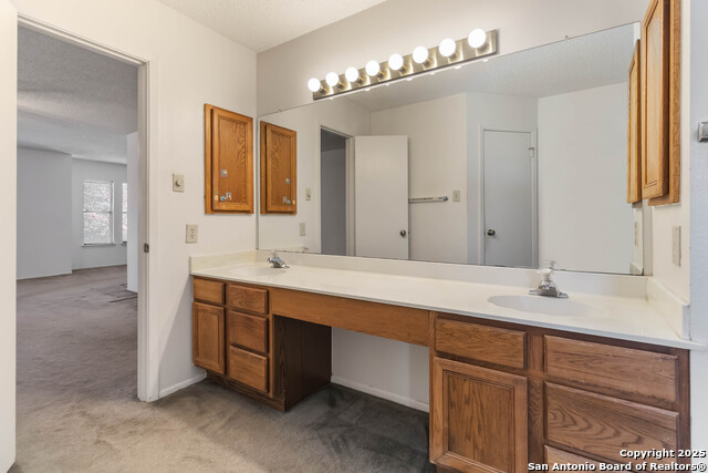 Image 25 of 34 For 17603 Krugerrand